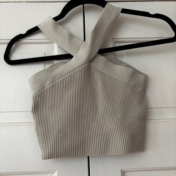 Criss Cross Sculpt Knit Aritzia Cropped Tank Top Size XS - Picture 6 of 9